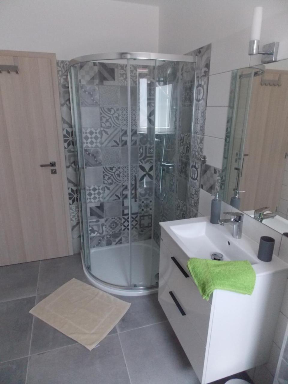Apartmany Miromar Podivin Exterior foto