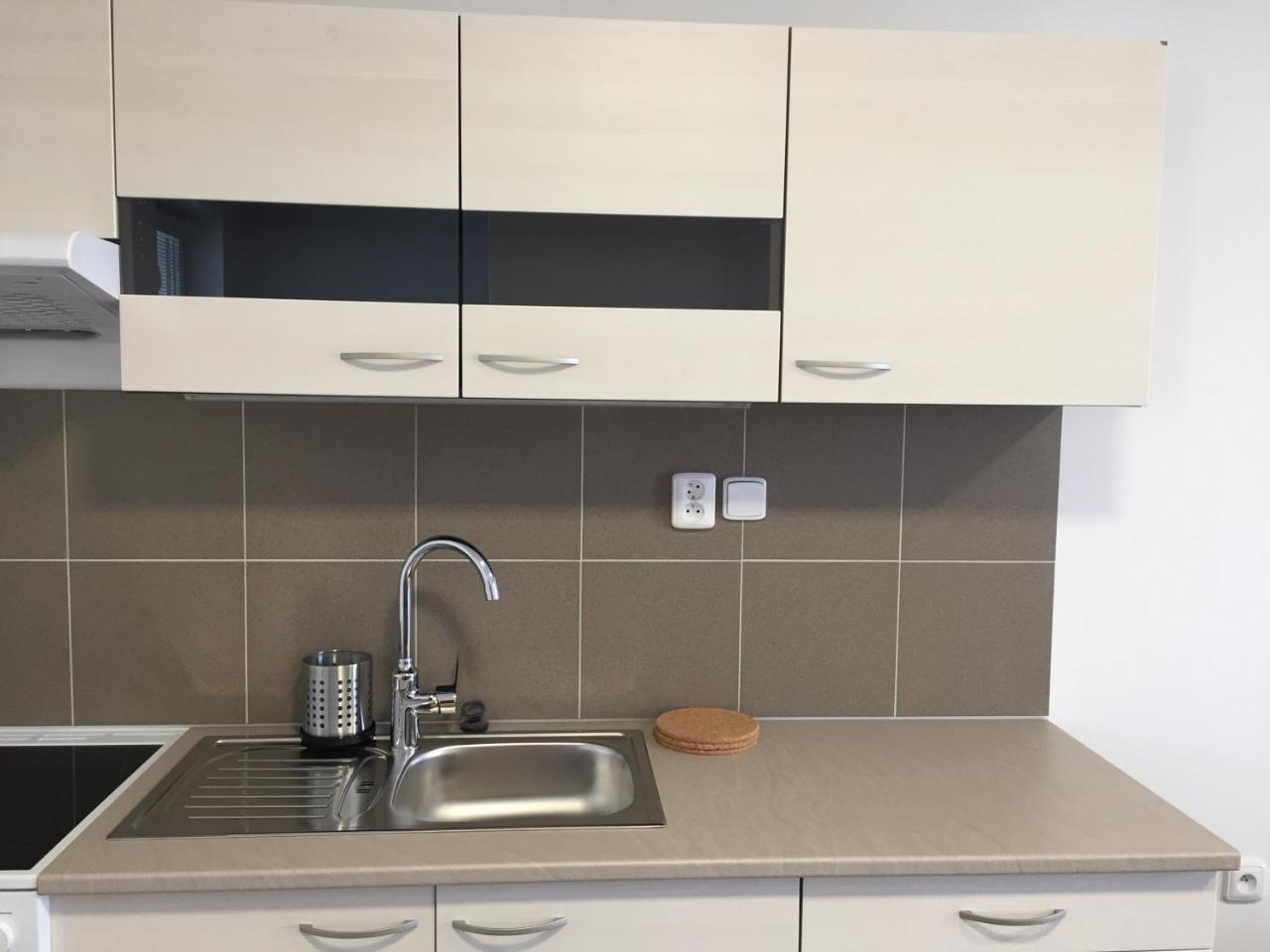 Apartmany Miromar Podivin Exterior foto