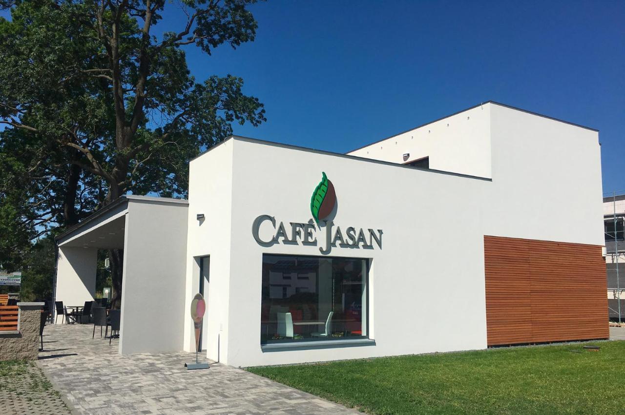 Apartmany Miromar Podivin Exterior foto